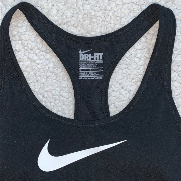 Women’s Nike Tank Top - Picture 3 of 3